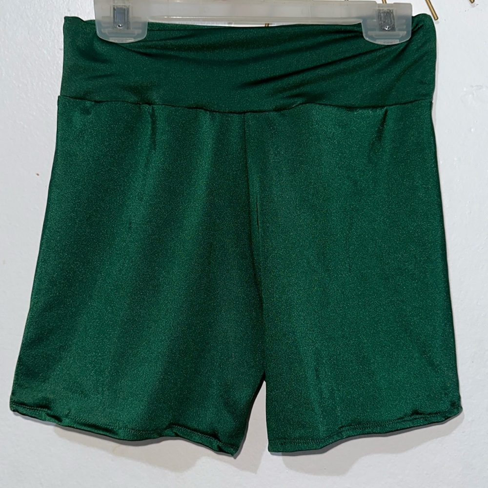 Forest Green Gym Shorts (Size Medium)